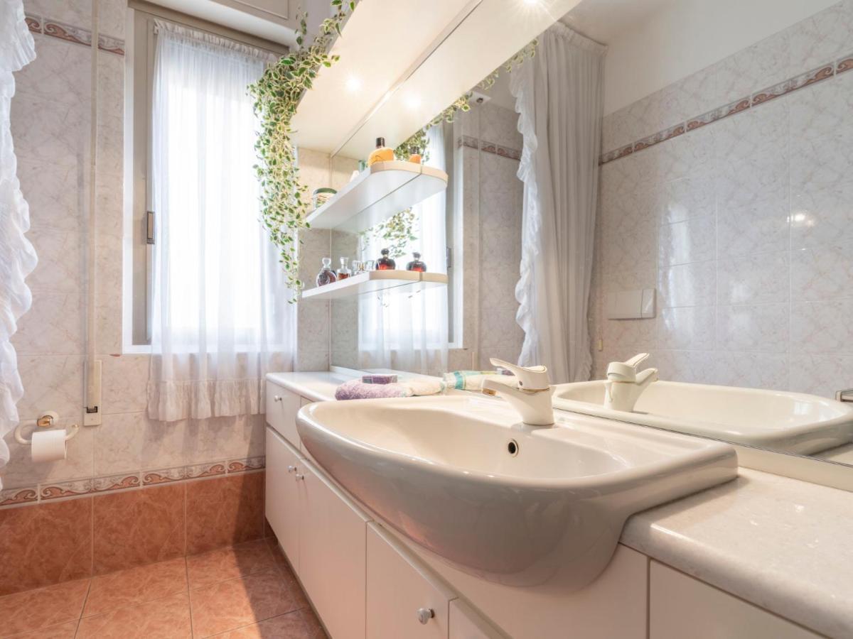 Apartment Casa Giuliana By Interhome 임페리아 외부 사진